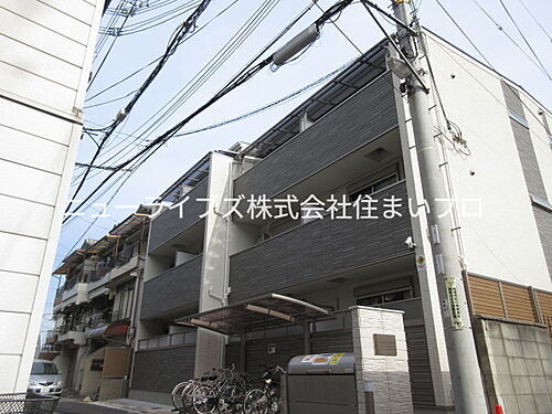 大阪府門真市古川町 築4年10ヶ月 3階建
