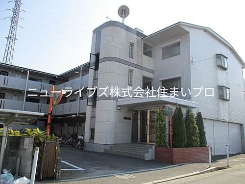 大阪府守口市藤田町４丁目 3階建 築36年