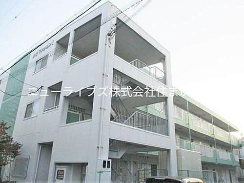 大阪府寝屋川市打上元町 築31年6ヶ月 3階建