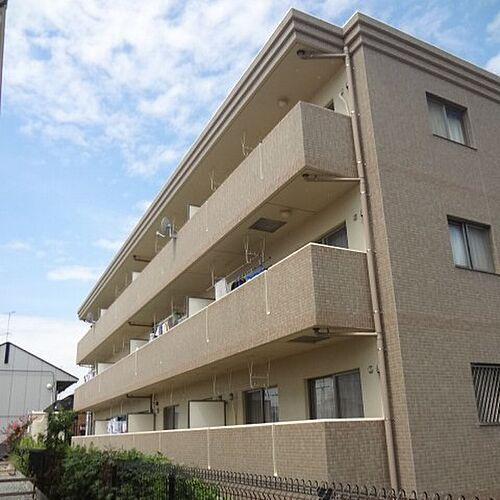静岡県浜松市中央区半田山６丁目 3階建 築19年11ヶ月