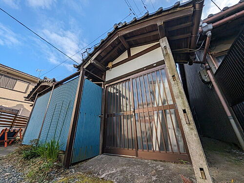 静岡県浜松市中央区新津町 平屋建て