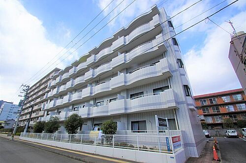 宮城県仙台市青葉区堤通雨宮町 5階建