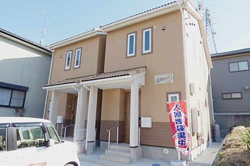 静岡県湖西市新居町中之郷 テラスハウス