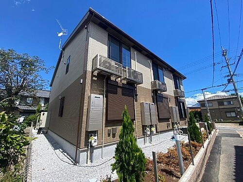 滋賀県長浜市八幡東町 2階建