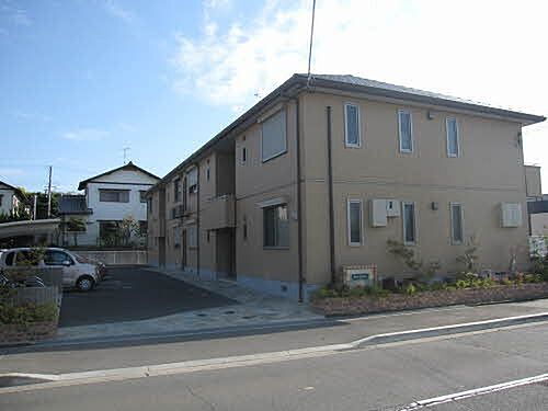 兵庫県神戸市西区伊川谷町潤和 2階建