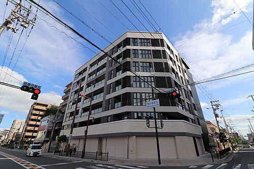 大阪府茨木市西中条町 賃貸マンション