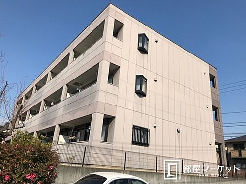 愛知県愛知郡東郷町兵庫２丁目 3階建 築19年5ヶ月