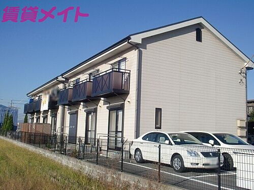 三重県三重郡朝日町大字縄生 テラスハウス