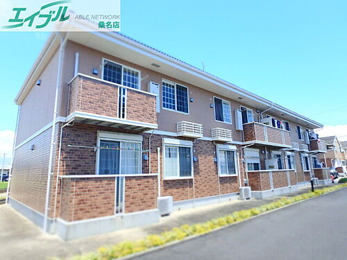 三重県三重郡川越町大字亀須新田 賃貸アパート