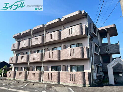 三重県三重郡川越町大字亀須新田 賃貸マンション