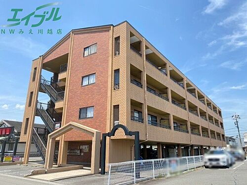 三重県三重郡川越町大字豊田 賃貸マンション