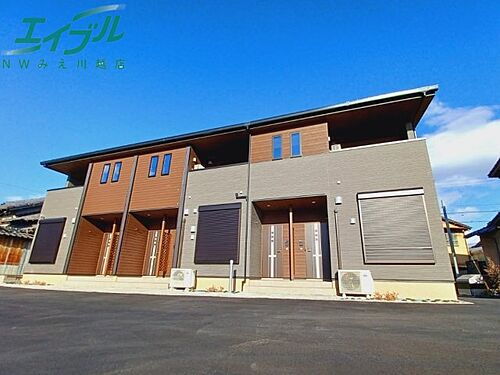 三重県三重郡川越町大字南福崎 賃貸アパート