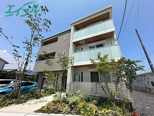 三重県四日市市新正１丁目 賃貸マンション