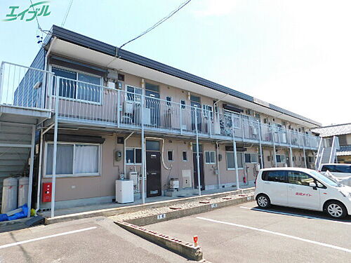 三重県四日市市大字東阿倉川 賃貸アパート