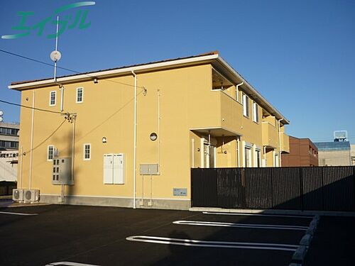 三重県四日市市大字塩浜 賃貸アパート