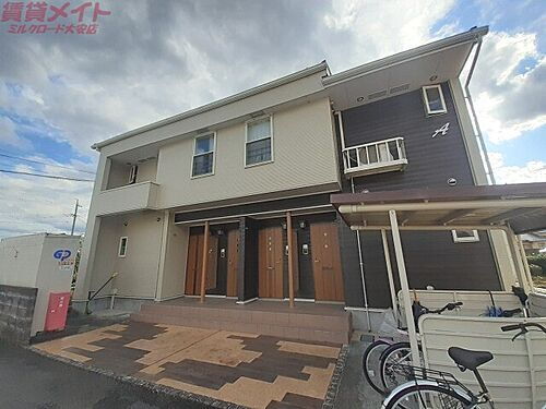 三重県三重郡菰野町大字永井 2階建 築16年5ヶ月