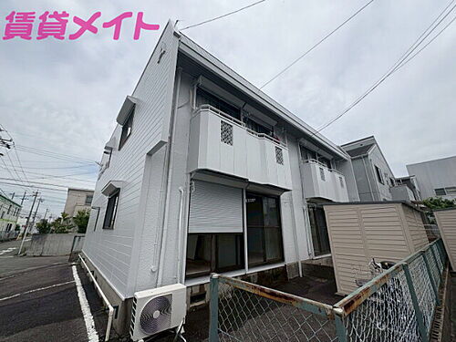 三重県四日市市新正３丁目 賃貸アパート