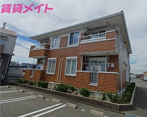 三重県四日市市楠町小倉 賃貸アパート