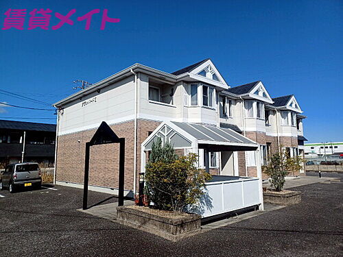 三重県鈴鹿市一ノ宮町 2階建 築21年2ヶ月