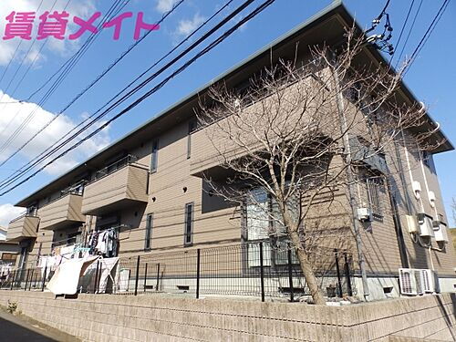 三重県鈴鹿市高岡台３丁目 賃貸アパート