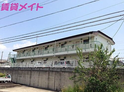 三重県亀山市能褒野町 賃貸アパート