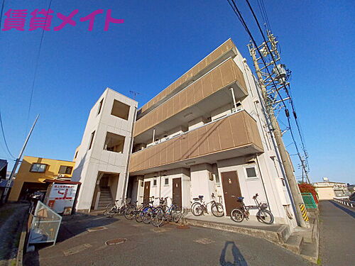 三重県津市江戸橋１丁目 賃貸アパート