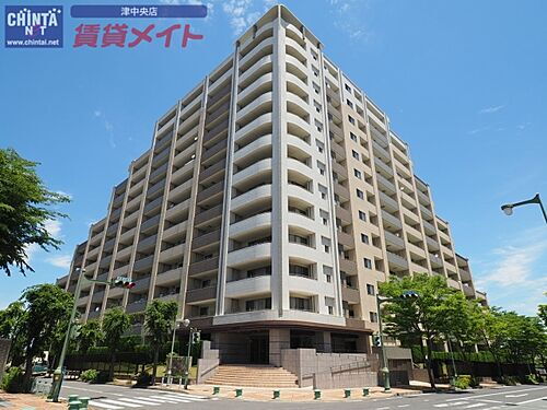 三重県津市一身田上津部田 賃貸マンション