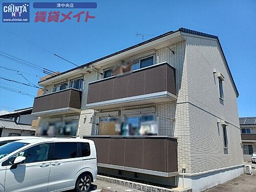 三重県津市上浜町５丁目 賃貸アパート