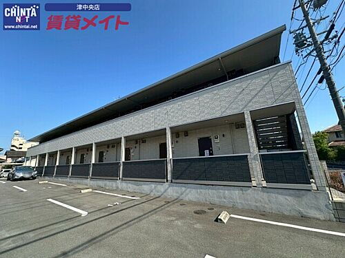 三重県津市上浜町４丁目 賃貸アパート