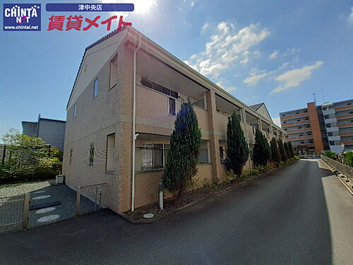 三重県津市栗真中山町 賃貸アパート