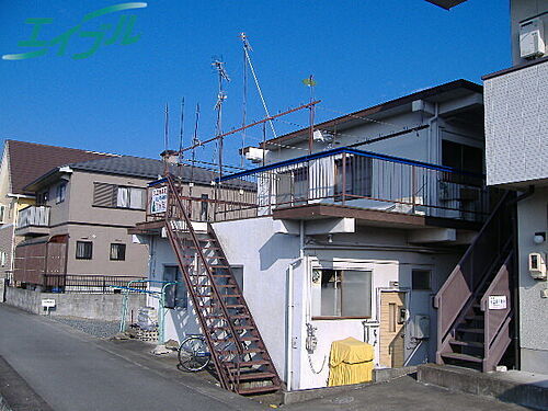 三重県伊勢市岡本２丁目 賃貸アパート