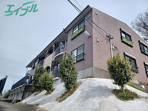 三重県伊勢市辻久留２丁目 賃貸マンション