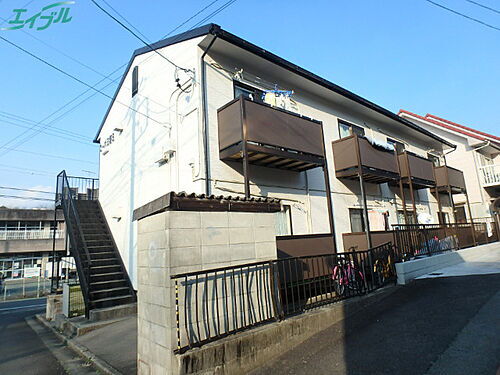 三重県津市高茶屋３丁目 賃貸アパート