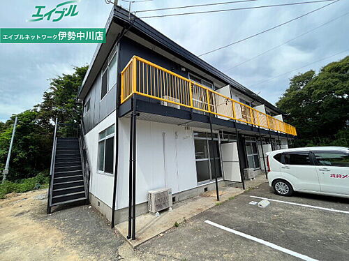 三重県津市城山２丁目 賃貸アパート