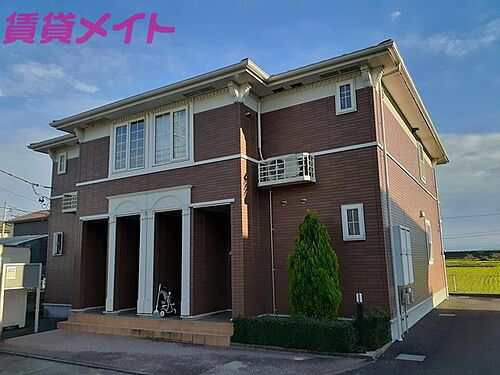 三重県松阪市曽原町 2階建 築17年9ヶ月