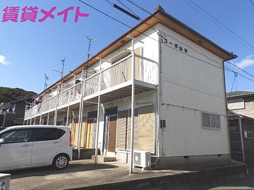 三重県伊勢市岡本３丁目 テラスハウス