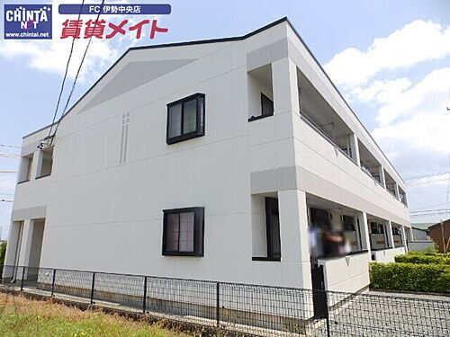 三重県多気郡明和町大字有爾中 賃貸アパート
