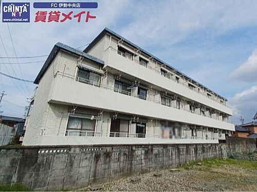 三重県伊勢市常磐３丁目 3階建 築32年9ヶ月