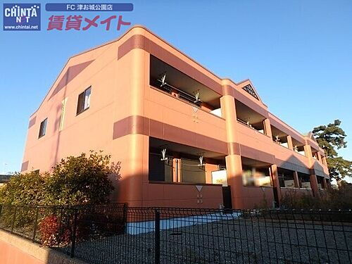 三重県津市津興 賃貸アパート