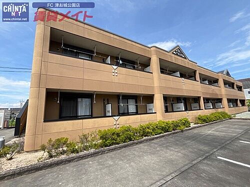 三重県津市津興 賃貸アパート