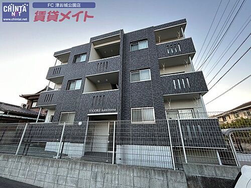 三重県津市上浜町４丁目 賃貸マンション