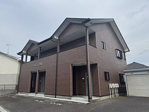 茨城県常総市内守谷町きぬの里２丁目 3階建 築24年3ヶ月
