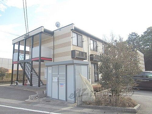 滋賀県蒲生郡日野町大字松尾 2階建 築18年11ヶ月