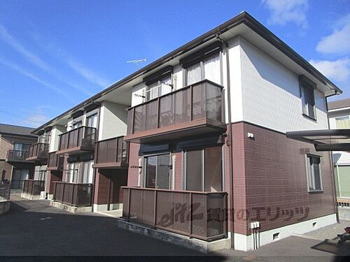 滋賀県栗東市岡 築22年3ヶ月 2階建