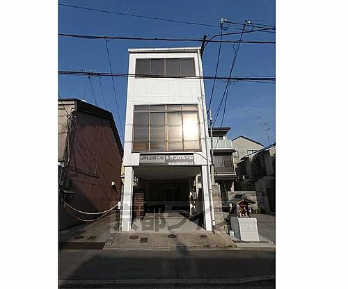 京都府京都市上京区御前通上の下立売上る東入仲之町 築37年 3階建