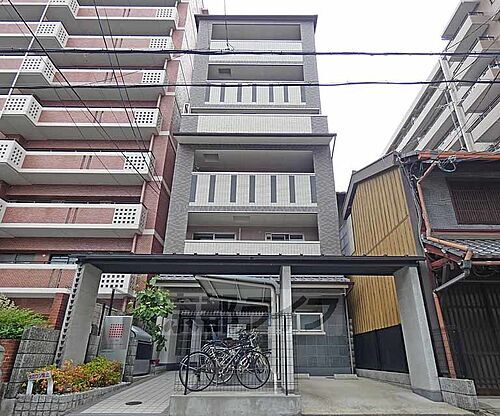 京都府京都市中京区油小路通蛸薬師上る六角油小路町 築18年9ヶ月 6階建