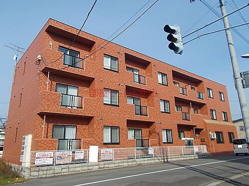 北海道函館市宮前町 3階建 築17年4ヶ月