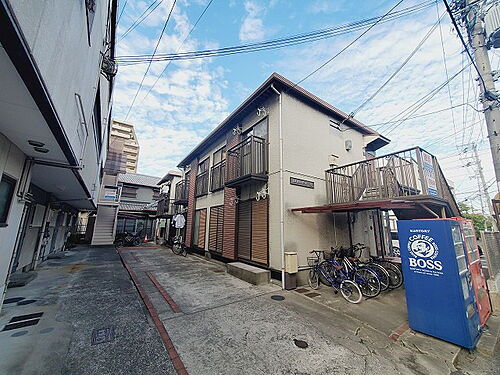 大阪府門真市野里町 賃貸アパート