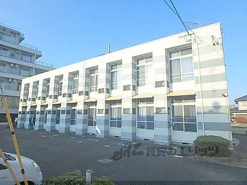 滋賀県守山市二町町 2階建 築25年9ヶ月