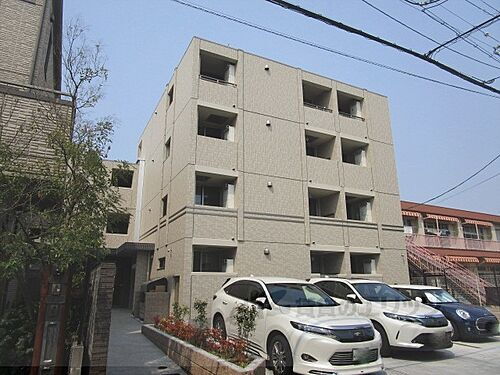 京都府長岡京市長岡１丁目 築6年4ヶ月 4階建